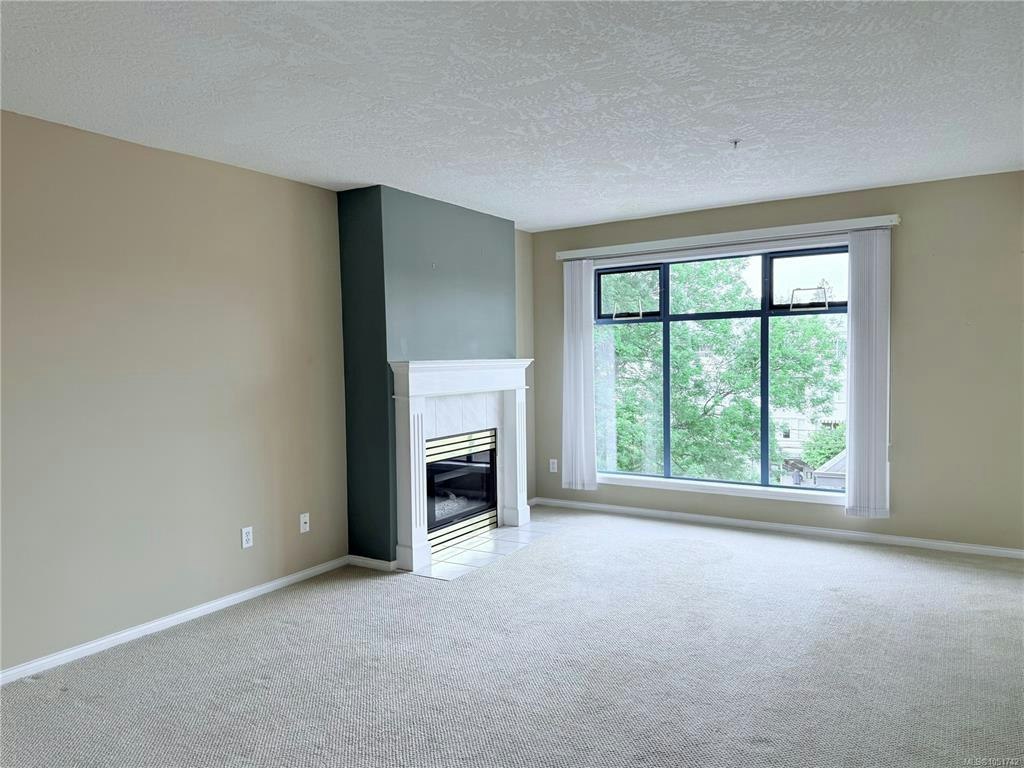 408-1063 Southgate Street, Victoria, BC, V8R 1C8 - 3