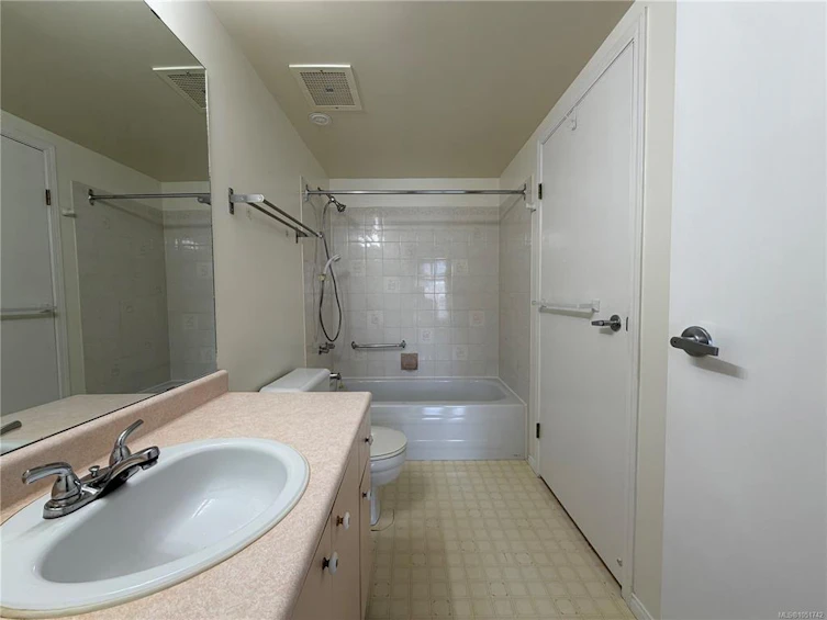 408-1063 Southgate Street, Victoria, BC, V8R 1C8 - 18