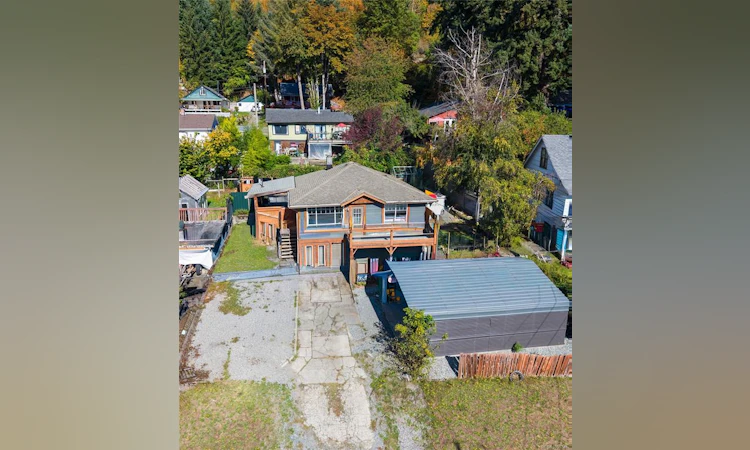 10579 Youbou Road
