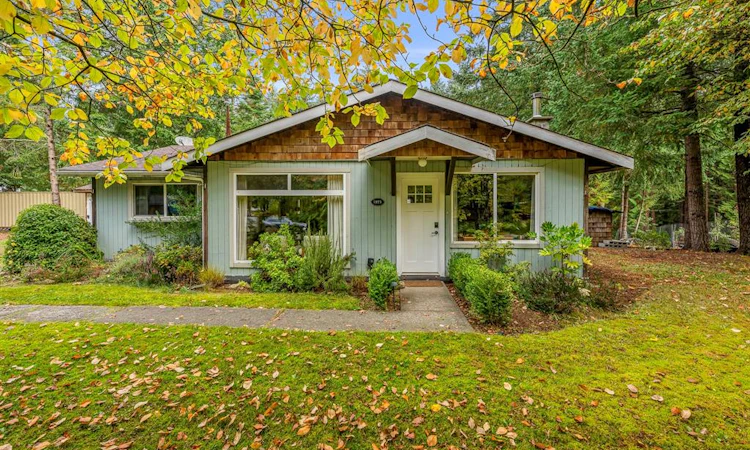 1972 Greenwood Crescent