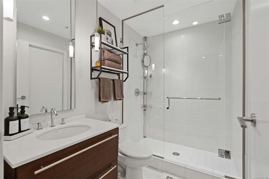 206-68 Songhees Road, Victoria, BC, V9A 0A3 - 17