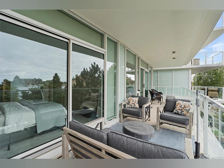 206-68 Songhees Road, Victoria, BC, V9A 0A3 - 22
