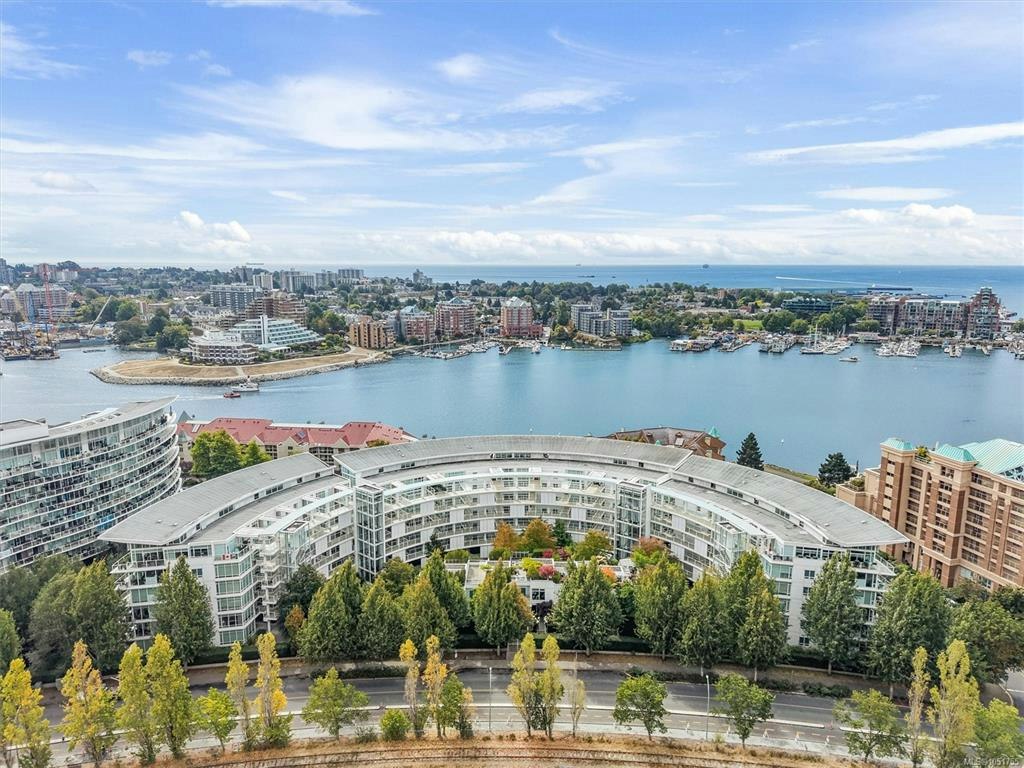 206-68 Songhees Road, Victoria, BC, V9A 0A3 - 46