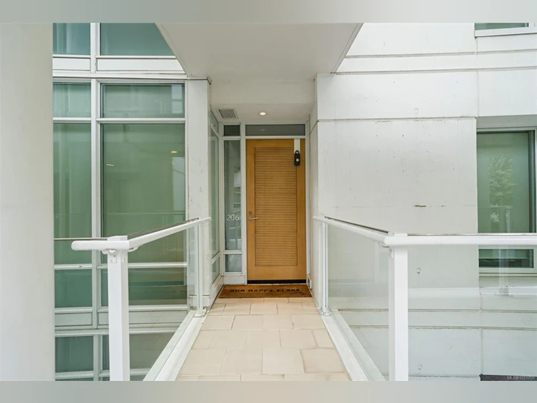 206-68 Songhees Road, Victoria, BC, V9A 0A3 - 23