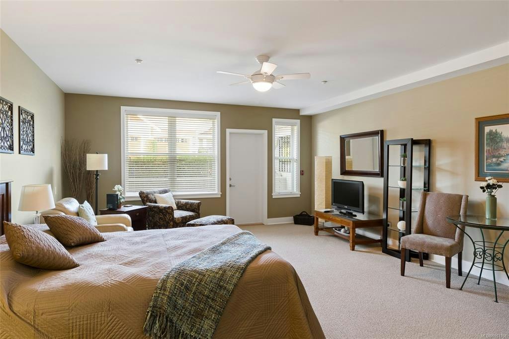 25-10520 Mcdonald Park Road, North Saanich, BC, V8L 2R1 - 38