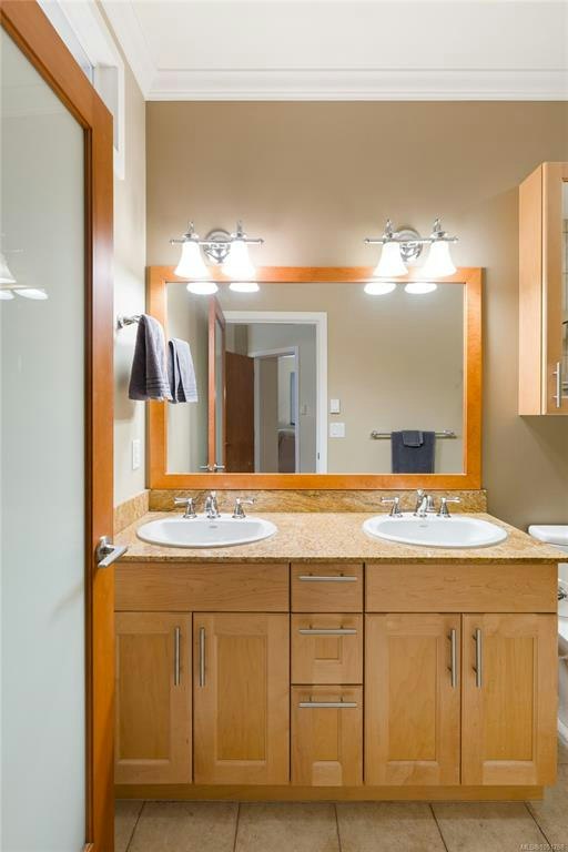25-10520 Mcdonald Park Road, North Saanich, BC, V8L 2R1 - 14