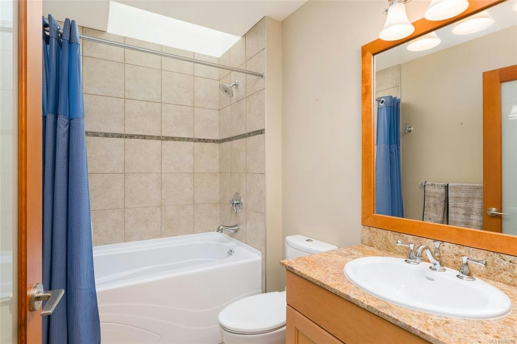 25-10520 Mcdonald Park Road, North Saanich, BC, V8L 2R1 - 24
