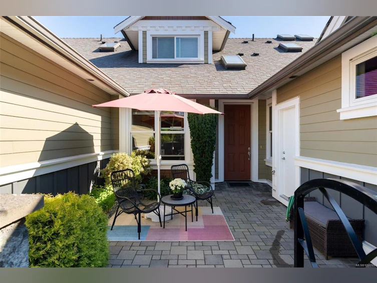 25-10520 Mcdonald Park Road, North Saanich, BC, V8L 2R1 - 25