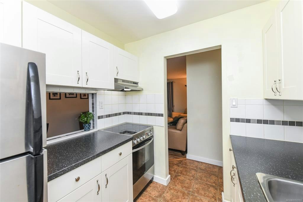 107-175 Centennial Drive - 5