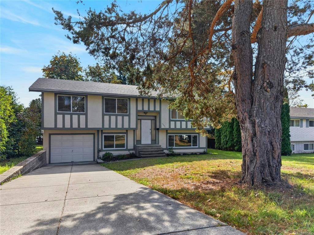 1665 Dingwall Road, Courtenay, BC, V9N 3S8