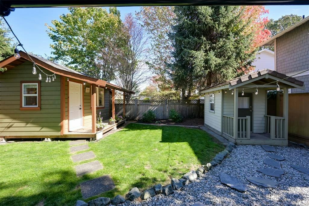 2563 Shelbourne Street, Victoria, BC, V8R 4L7 - 63