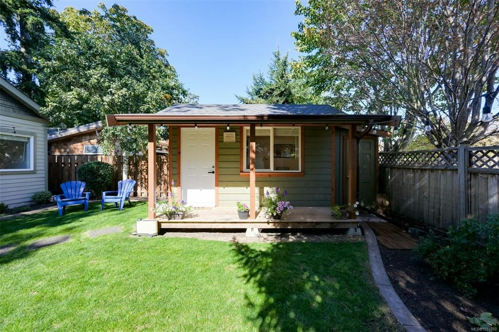 2563 Shelbourne Street, Victoria, BC, V8R 4L7 - 51