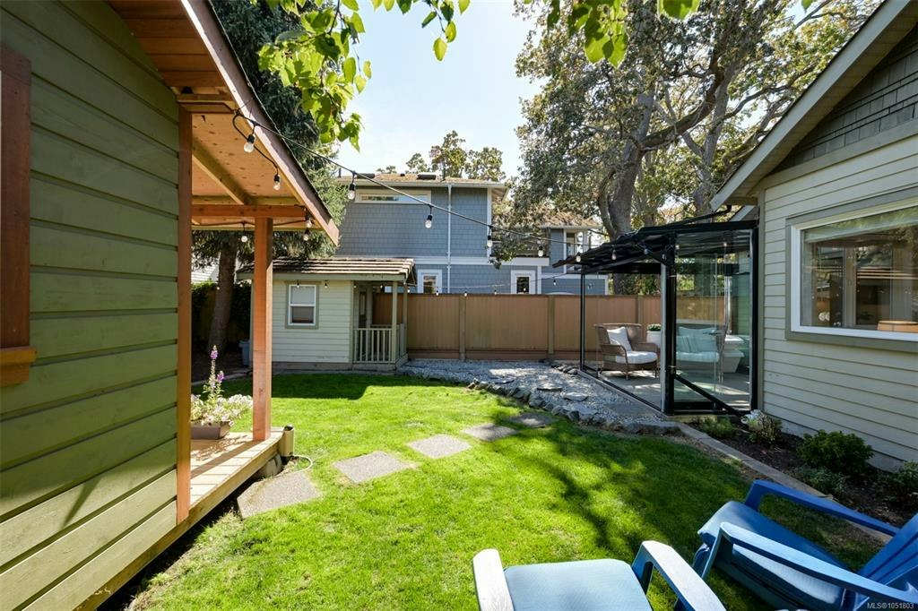 2563 Shelbourne Street, Victoria, BC, V8R 4L7 - 58