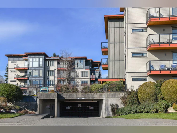 322-2300 Mansfield Drive, Courtenay, BC, V9N 3S3 - 3