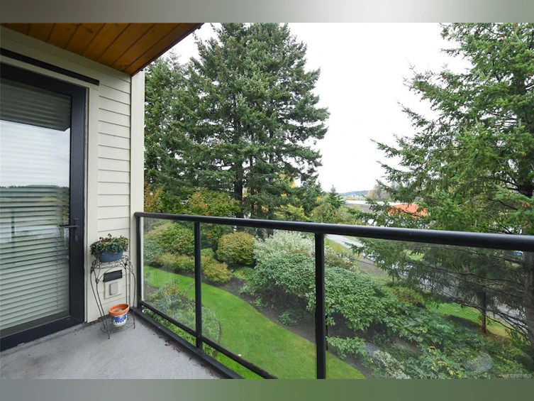 322-2300 Mansfield Drive, Courtenay, BC, V9N 3S3 - 21