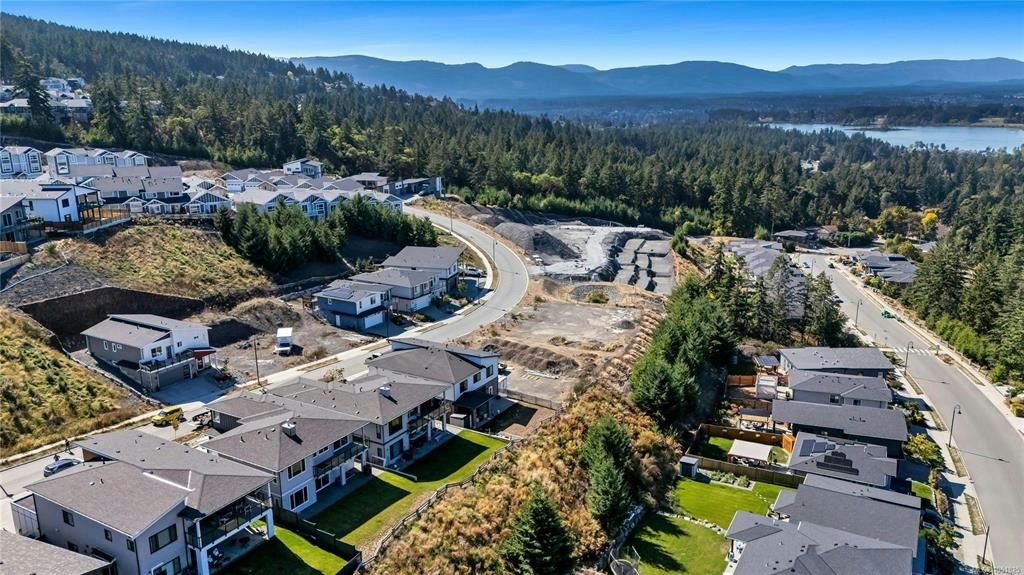 3326 Woodrush Drive, Duncan, BC, V9L 0H5 - 45