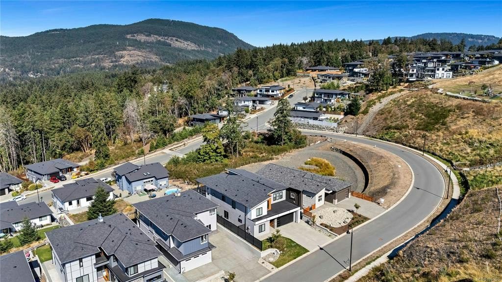 3326 Woodrush Drive, Duncan, BC, V9L 0H5 - 43