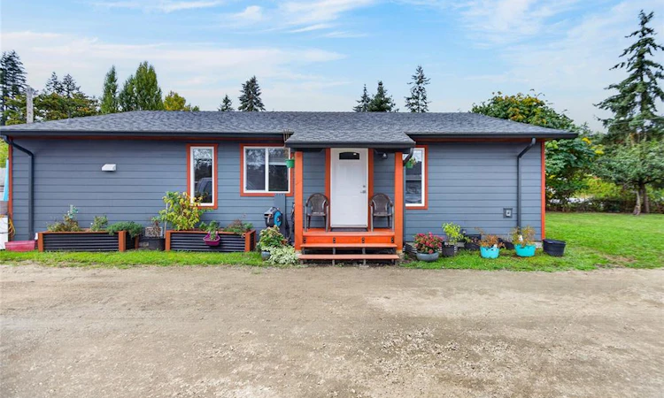 3386 Lake Trail Road