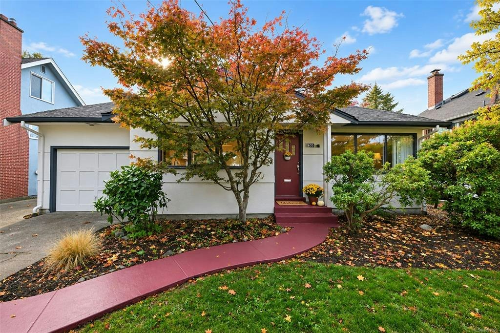1635 Fairfield Road, Victoria, BC, V8S 1G4