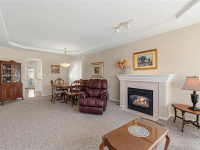 568 Hampstead Street - 5