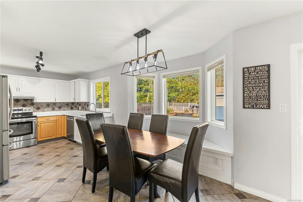 2752 Bradford Drive, Campbell River, BC, V9W 7X7 - 6