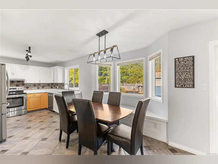 2752 Bradford Drive, Campbell River, BC, V9W 7X7 - 6