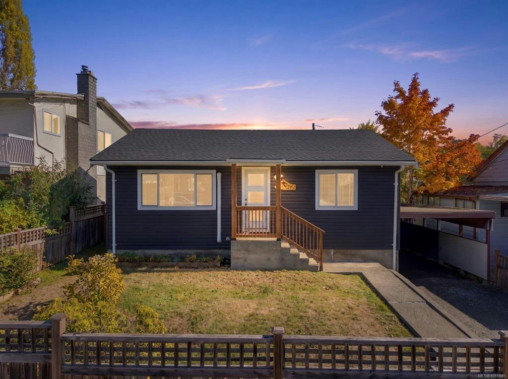 390 Georgia Avenue, Nanaimo, BC, V9R 3V8