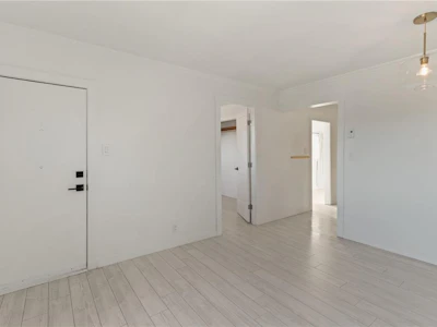 425 Stewart Avenue - 5