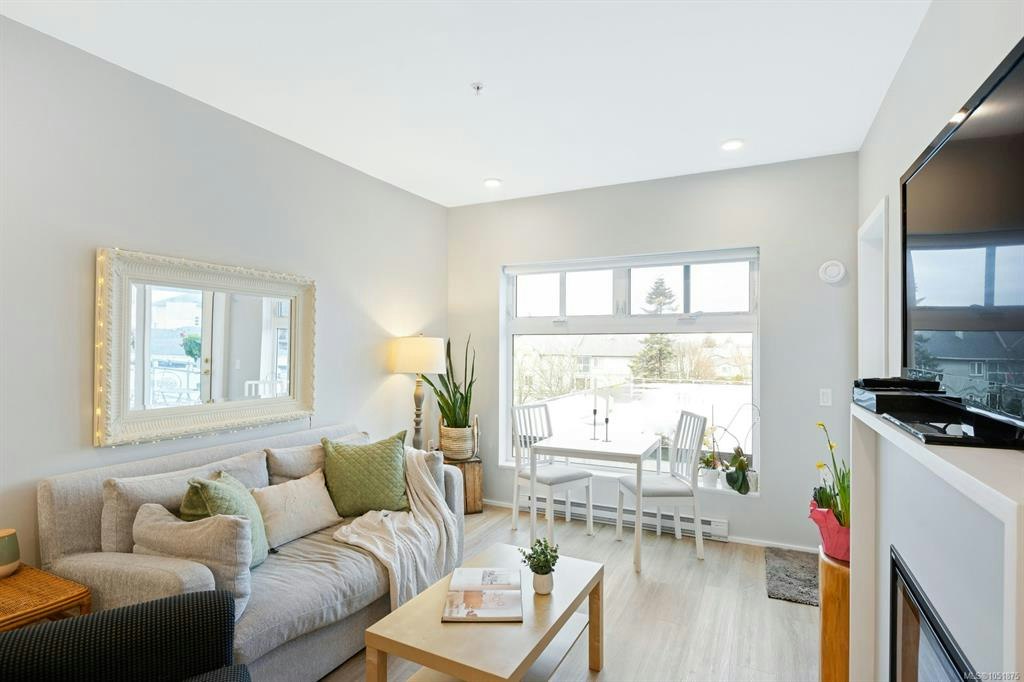 303-2348 Beacon Avenue, Sidney, BC, V8L 1X3 - 8