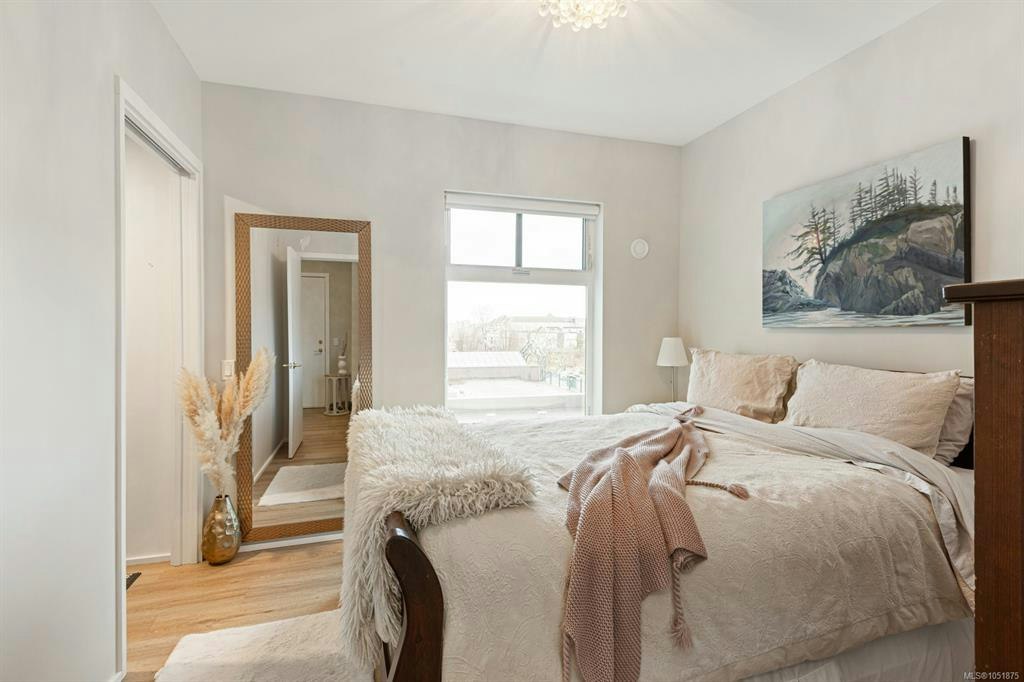 303-2348 Beacon Avenue, Sidney, BC, V8L 1X3 - 18