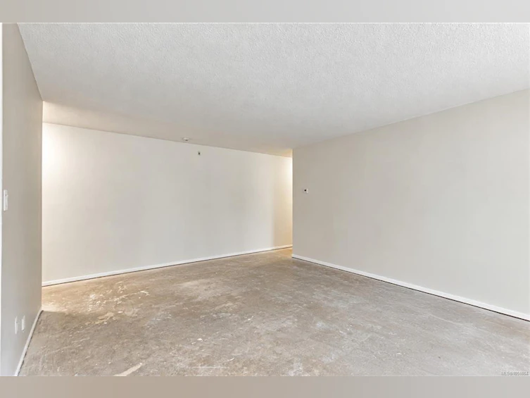 206-3800 Quadra Street, Saanich, BC, V8X 1H8 - 12