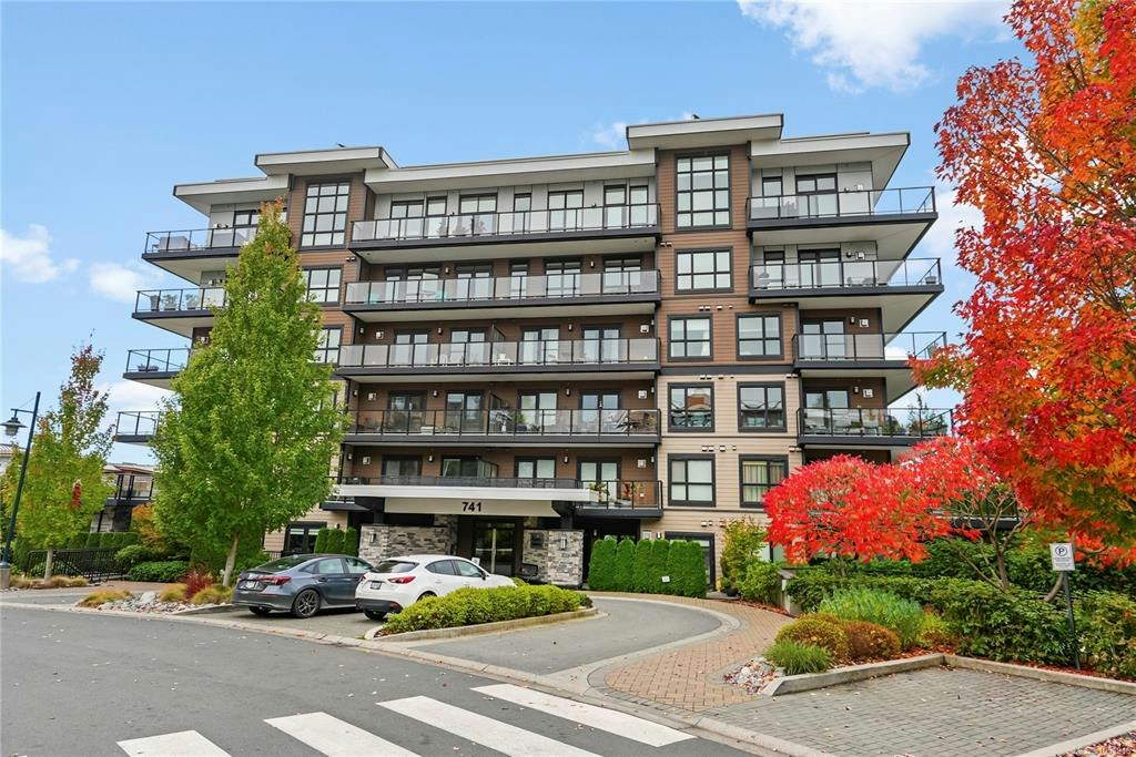 303-741 Travino Lane, Saanich, BC, V8Z 0G3