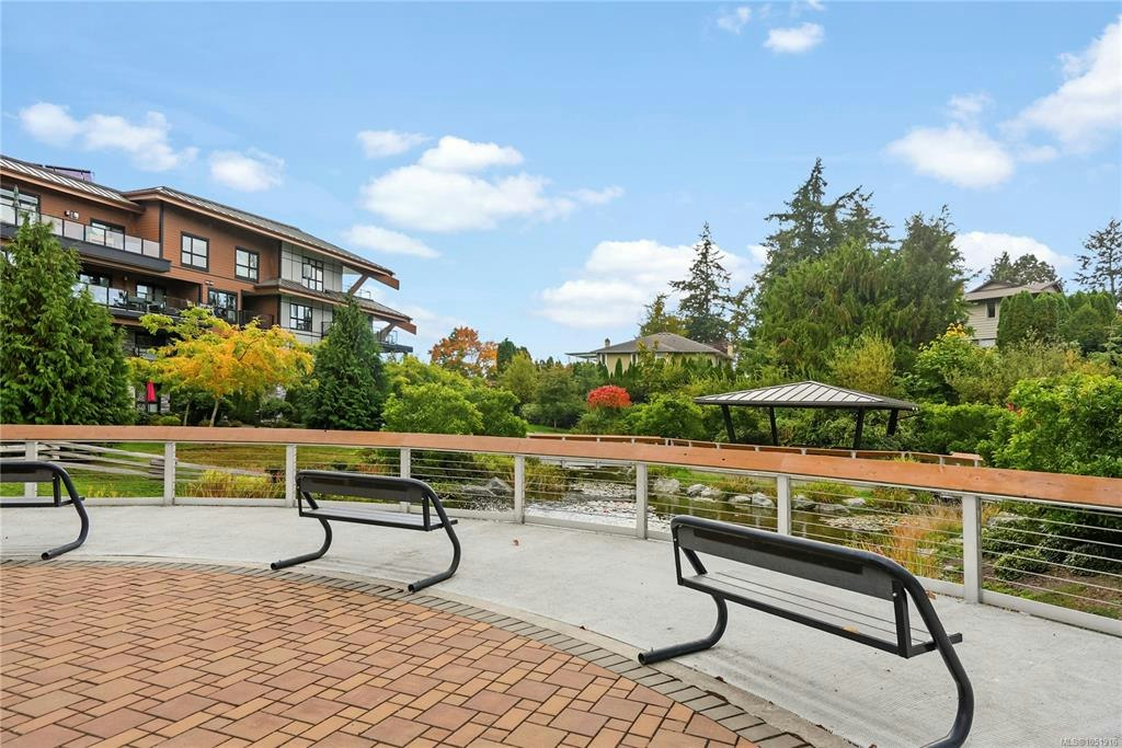 303-741 Travino Lane, Saanich, BC, V8Z 0G3 - 25