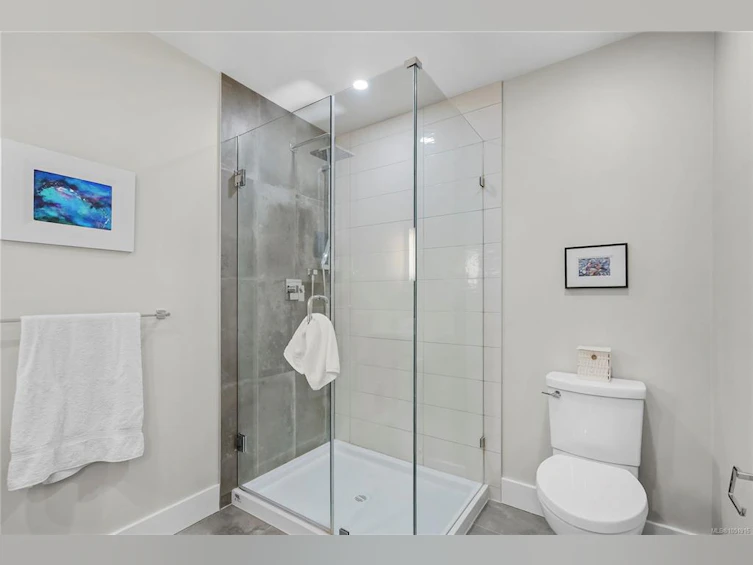 303-741 Travino Lane, Saanich, BC, V8Z 0G3 - 13