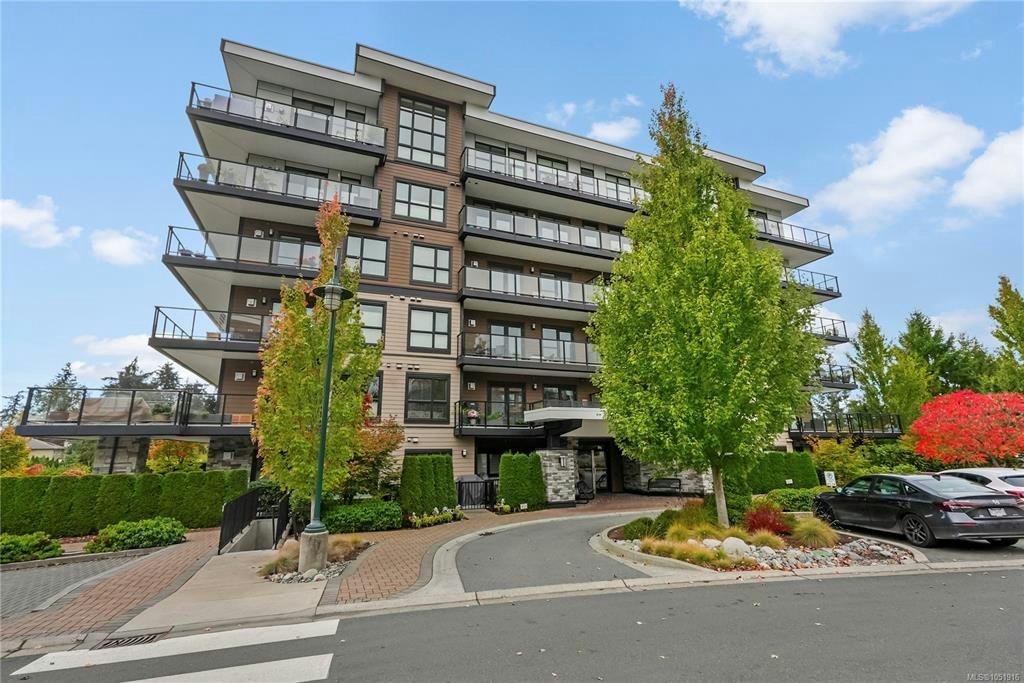 303-741 Travino Lane, Saanich, BC, V8Z 0G3 - 21