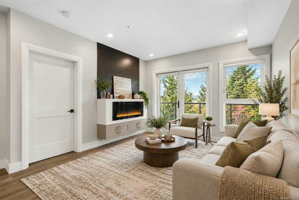 303-741 Travino Lane, Saanich, BC, V8Z 0G3 - 8
