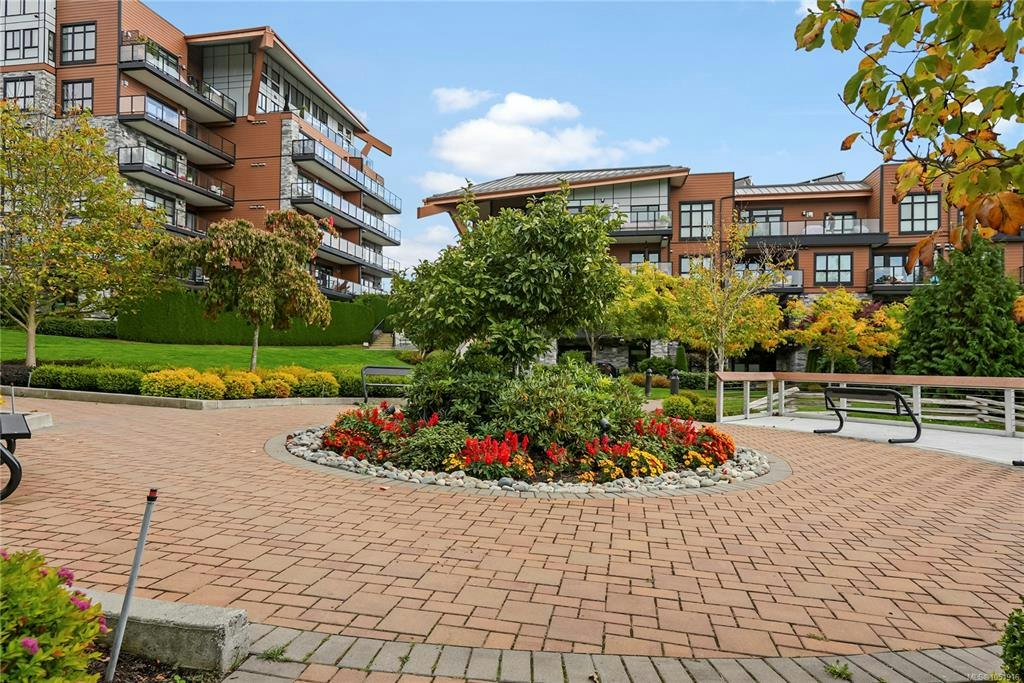 303-741 Travino Lane, Saanich, BC, V8Z 0G3 - 20