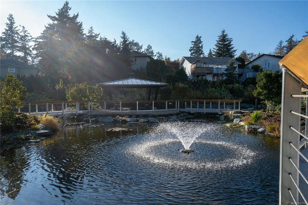 303-741 Travino Lane, Saanich, BC, V8Z 0G3 - 35