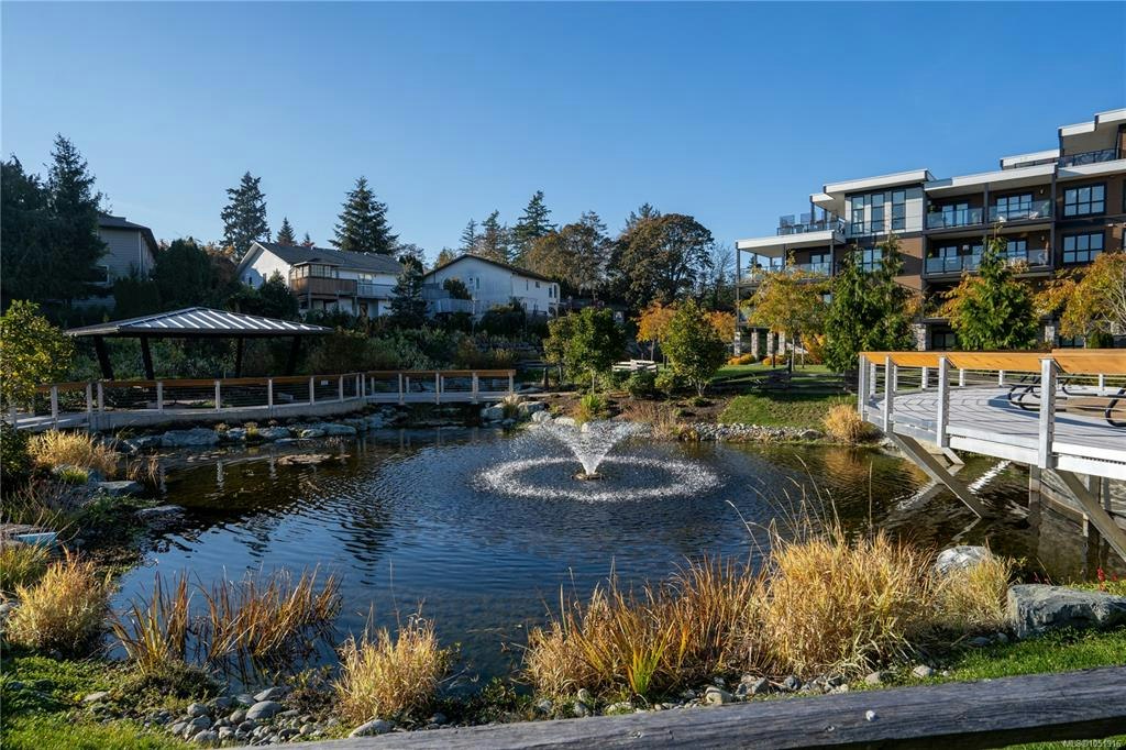 303-741 Travino Lane, Saanich, BC, V8Z 0G3 - 23