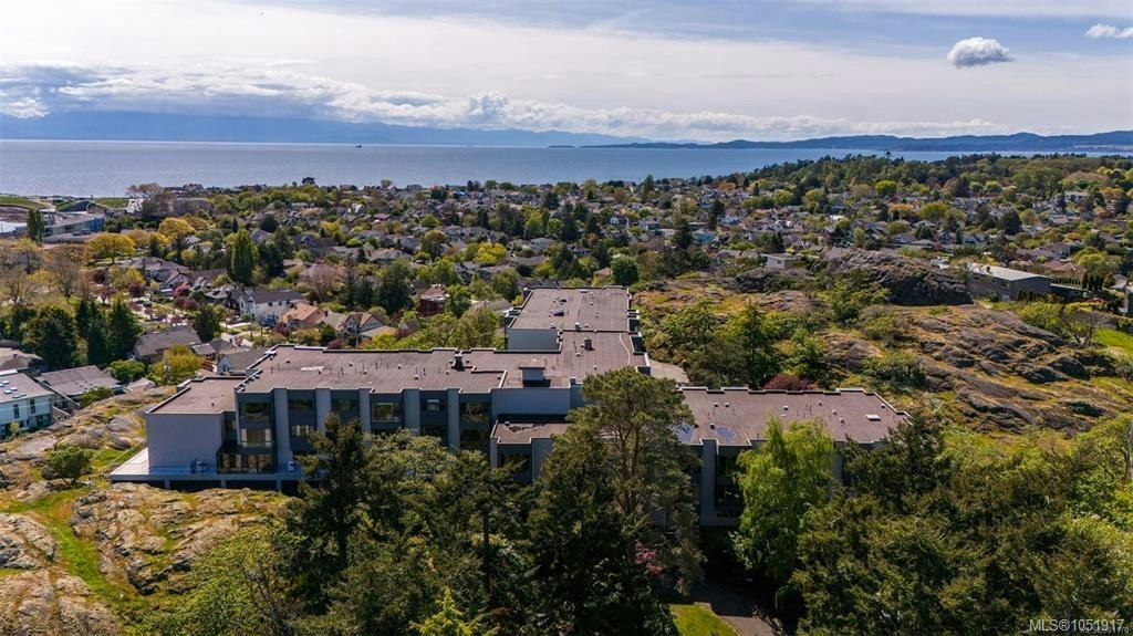 416-1433 Faircliff Lane, Victoria, BC, V8S 3J6 - 38