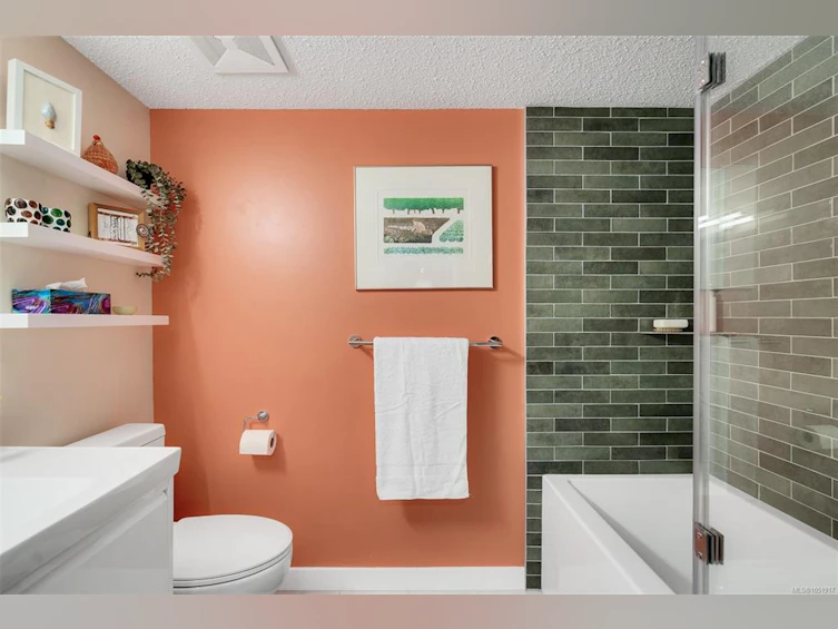 416-1433 Faircliff Lane, Victoria, BC, V8S 3J6 - 25