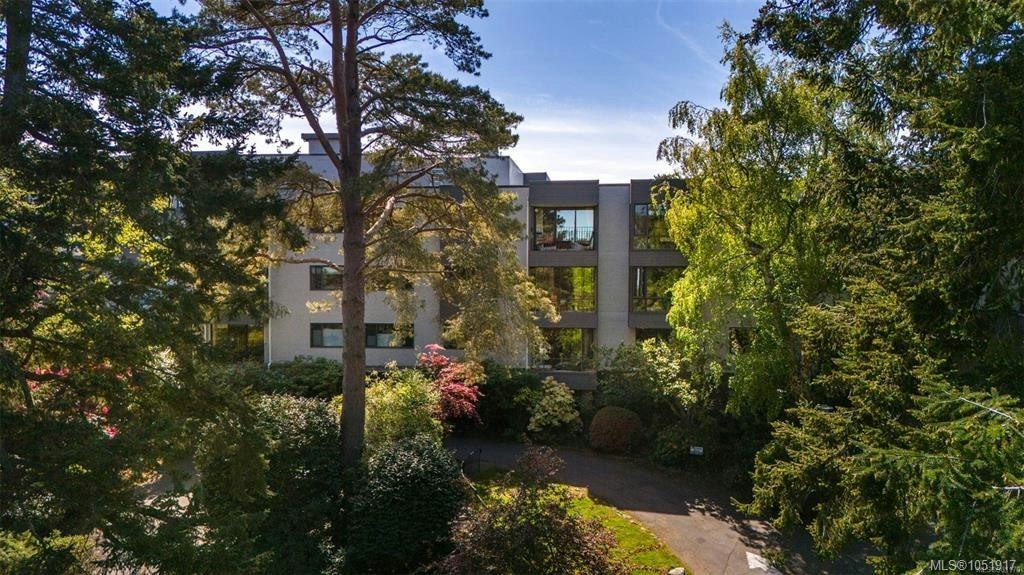 416-1433 Faircliff Lane, Victoria, BC, V8S 3J6 - 36