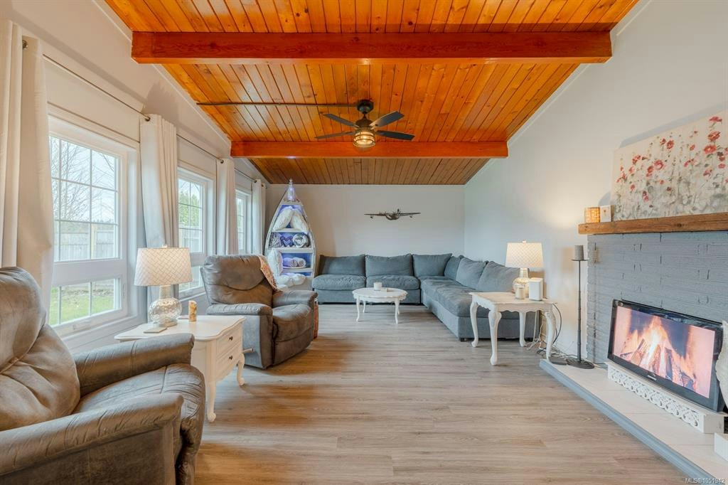 5032 Cherry Creek Road - 4