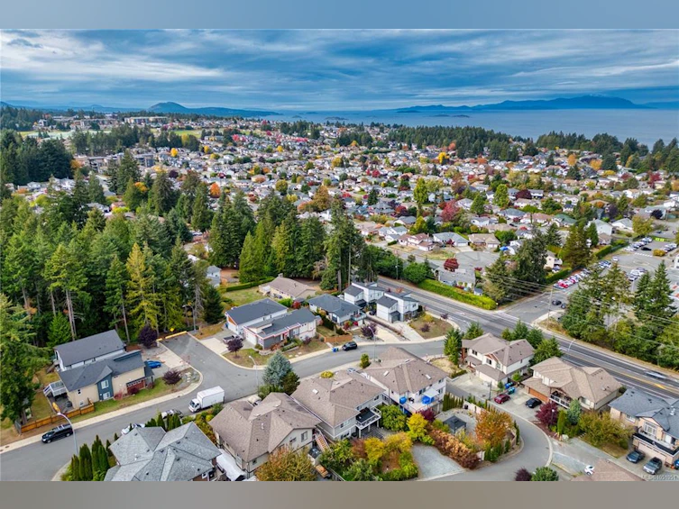 5861 Emil Place, Nanaimo, BC, V9T 5N3 - 3