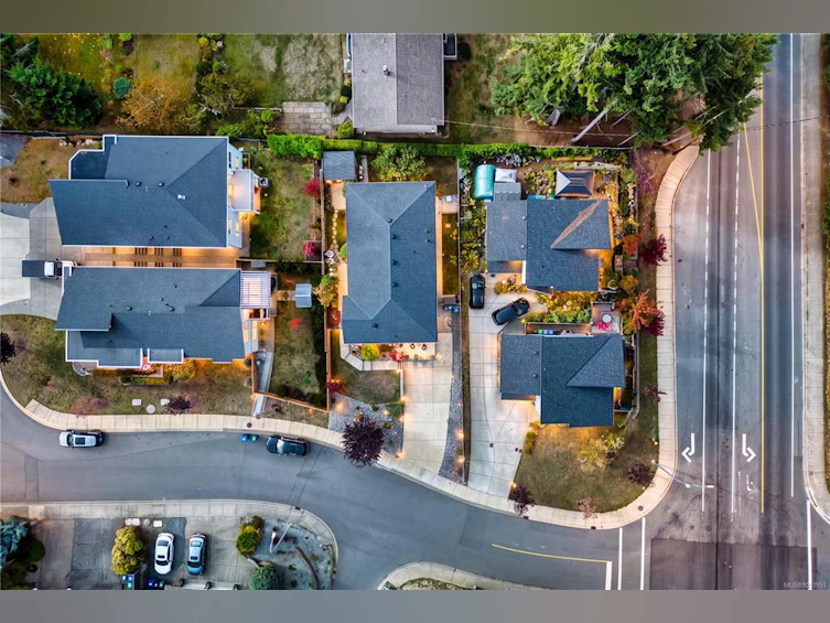 5861 Emil Place, Nanaimo, BC, V9T 5N3 - 65