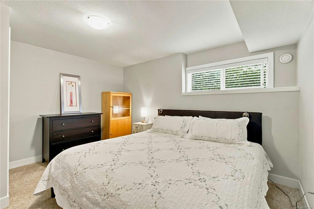 5861 Emil Place, Nanaimo, BC, V9T 5N3 - 52