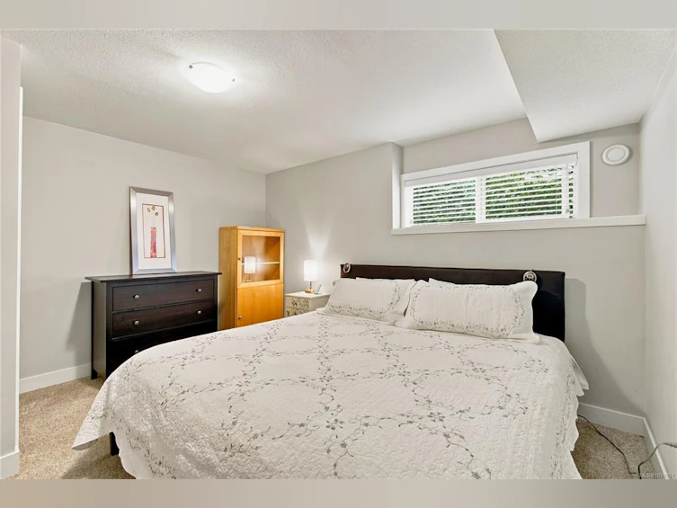 5861 Emil Place, Nanaimo, BC, V9T 5N3 - 52