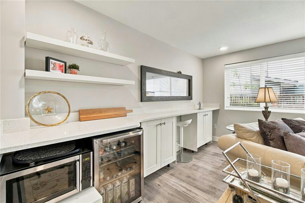 5861 Emil Place, Nanaimo, BC, V9T 5N3 - 43