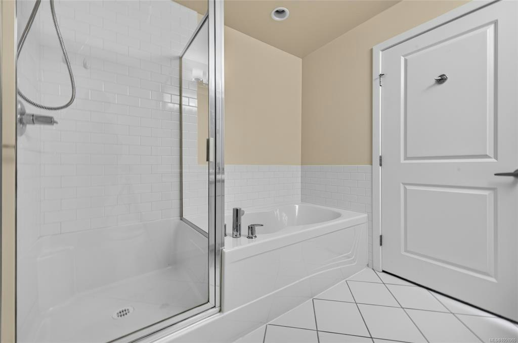 306-4394 West Saanich Road, Saanich, BC, V8Z 0B5 - 28