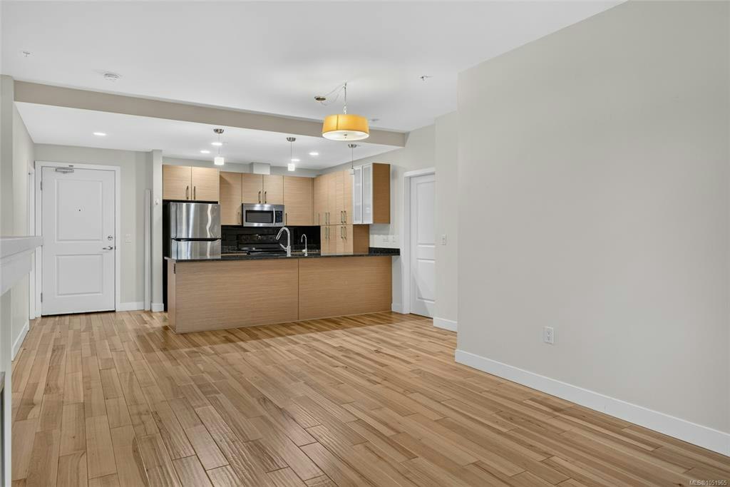 306-4394 West Saanich Road, Saanich, BC, V8Z 0B5 - 7